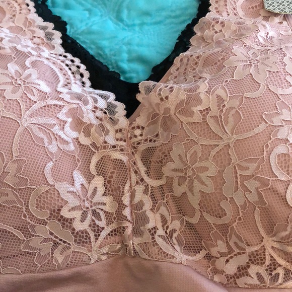 NWT Daisy Fuentes 2 Pk full figure wire free bras - Picture 2 of 7